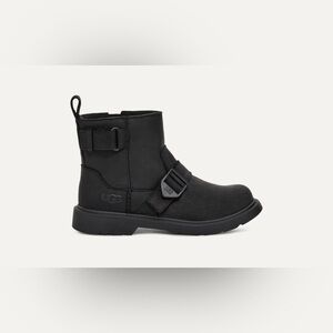 UGG Big Kids Ashton Short Weather Boots Size 2 NWOT